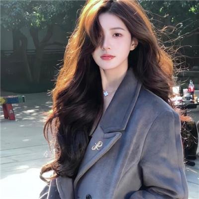 200斤的她绑定系统后美又飒